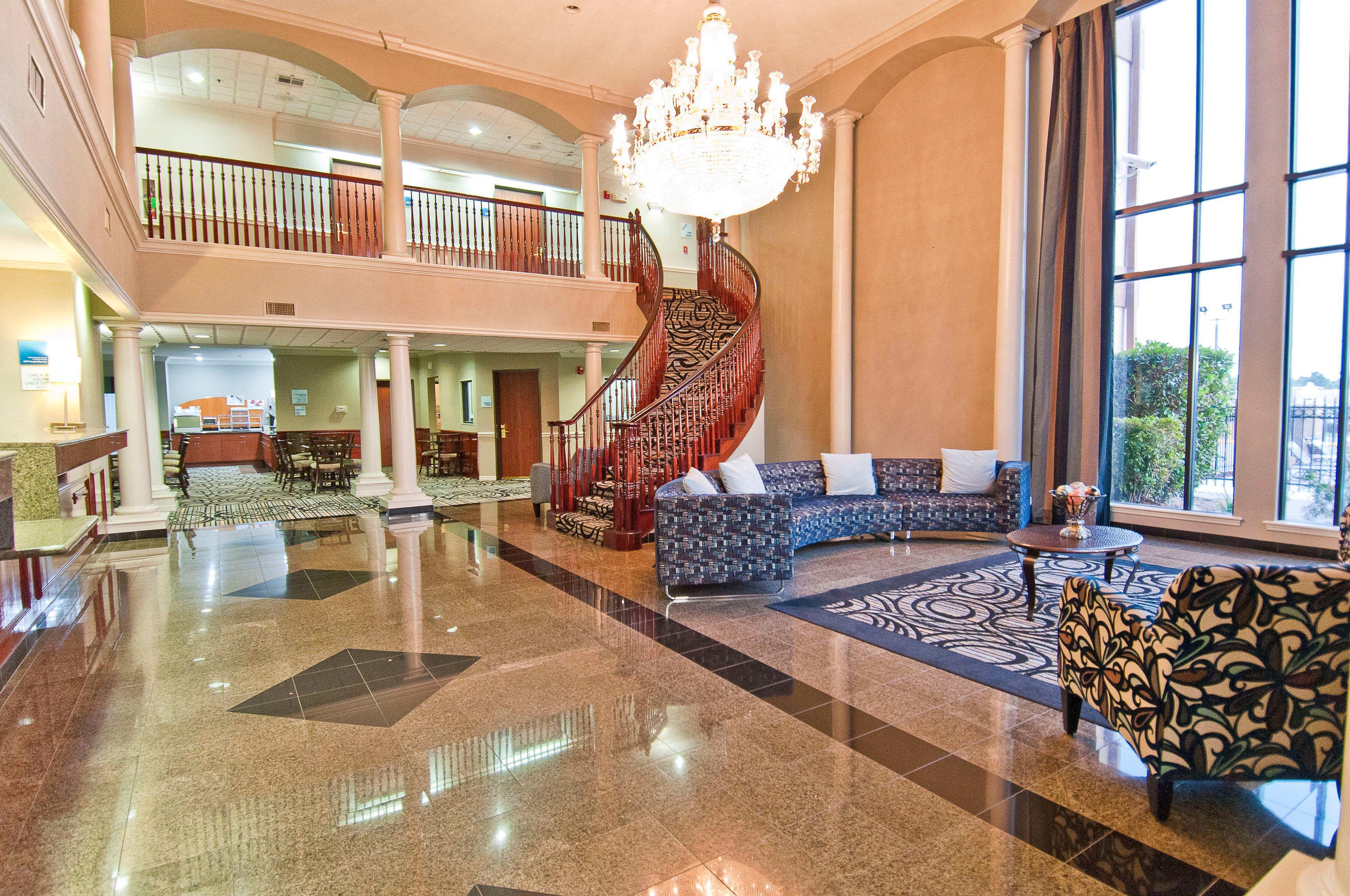 Holiday Inn Express Hotel And Suites Lake Charles By Ihg Kültér fotó