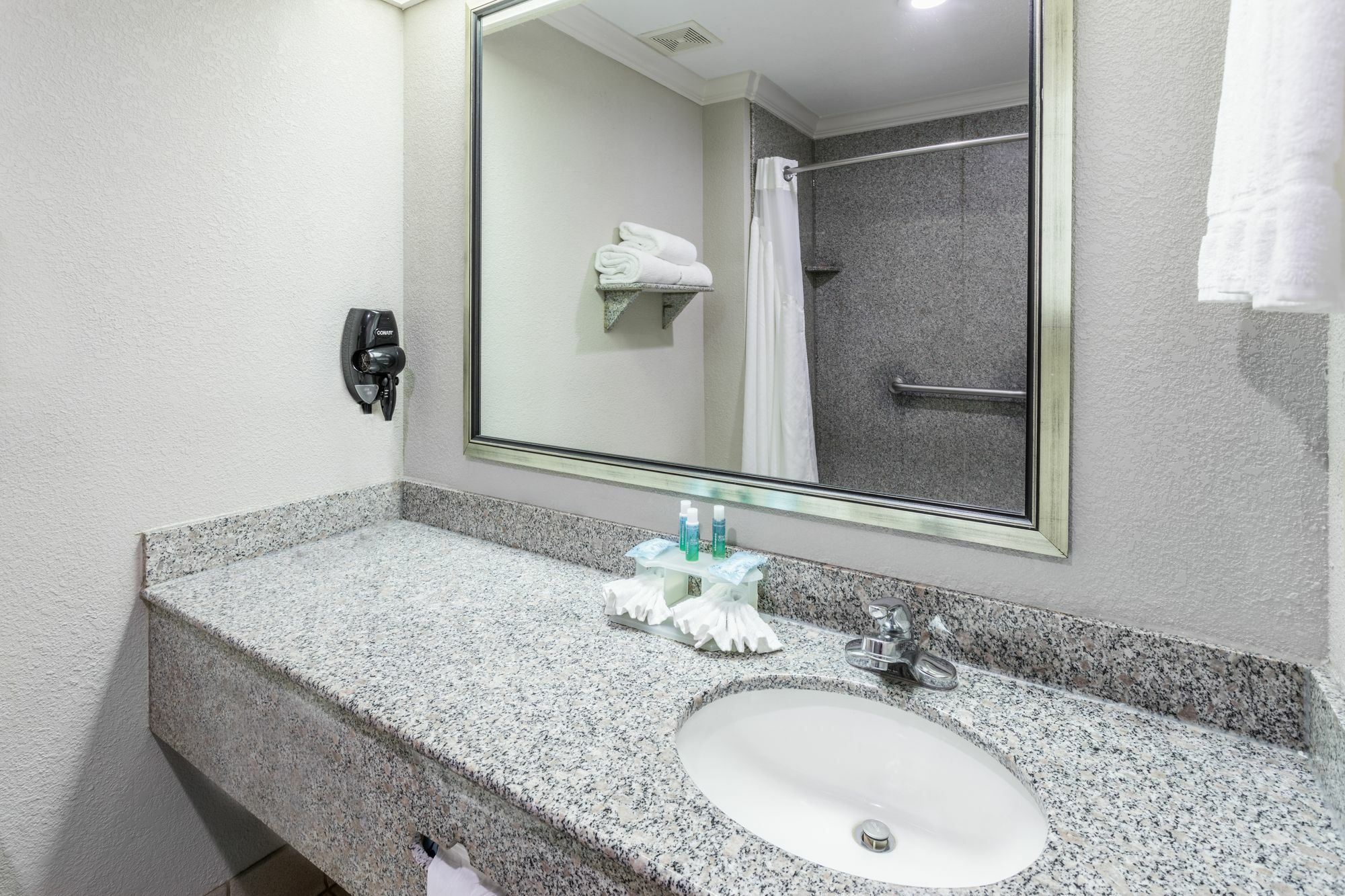 Holiday Inn Express Hotel And Suites Lake Charles By Ihg Kültér fotó